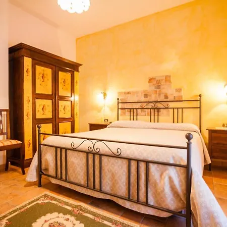 Sleeps 4 Pool Wifi * Piobbico